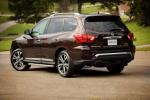Nissan Pathfinder 2016 года (NA)